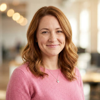 Emily Watson, Head of Customer Support at Keen Vestholdance, profile picture